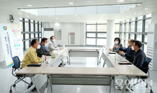 소상공인시장진흥공단 이사장 면담 (사진제공=용인시)