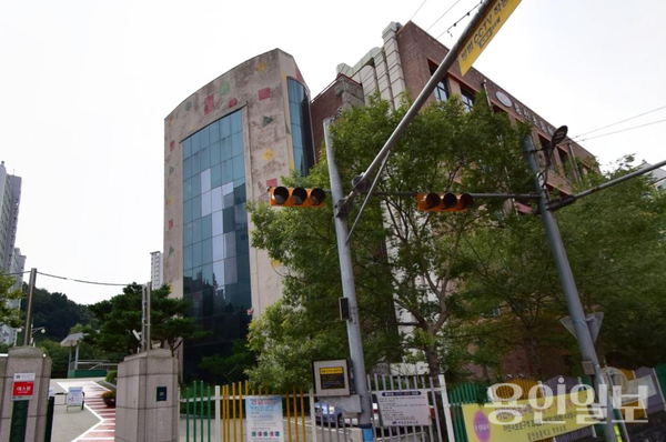 풍천초등학교 입구