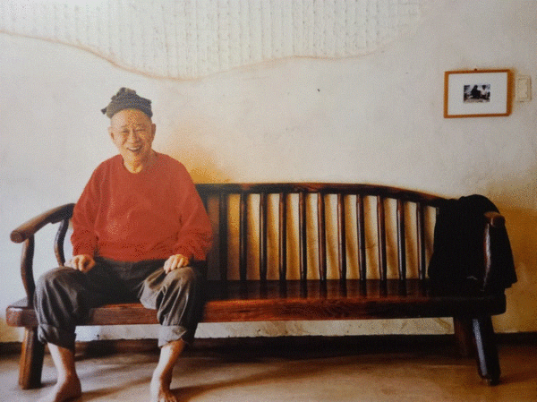 중광스님 (1934 ~ 2002.3.9) (사진=네이버)