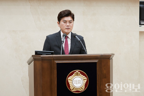 안치용 의원이 제273회 제1차 정례회 제3차 본회의에서 5분 자유발언하고 있다. /사진=용인시의회