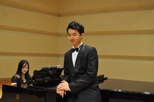  김 성빈 군 콩쿨 전 에티튜트 장면 / 사진=김성빈 제공