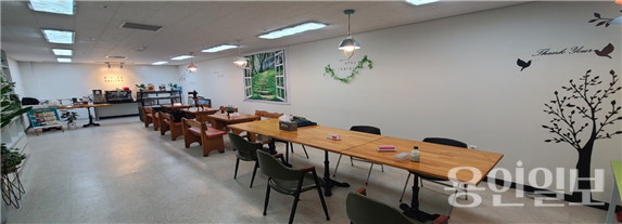 Giving Shelter 내부공간 / 용인일보 