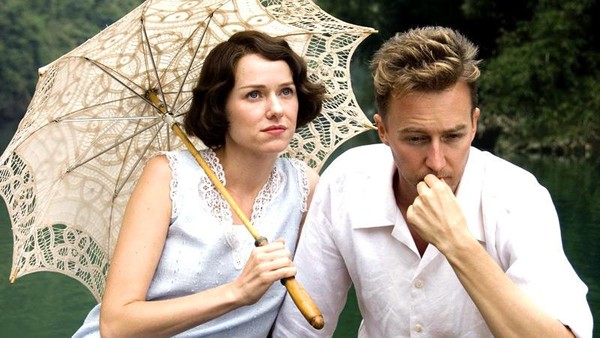 영화 페인티드베일 에서 열연한 나오미 왓츠와 에드워드 노턴 ⓒ Sunday Observer