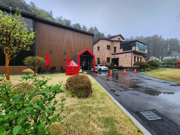 김명식미술관 전경 