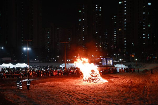 용인특례시 정월대보름 민속축제 달집태우기