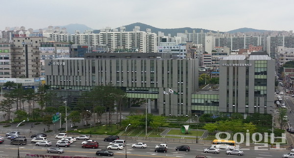 수지구청사 전경